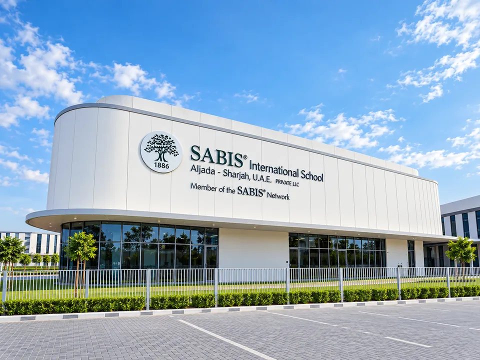 SABIS International School building lettering, Al Jada, Sharjah